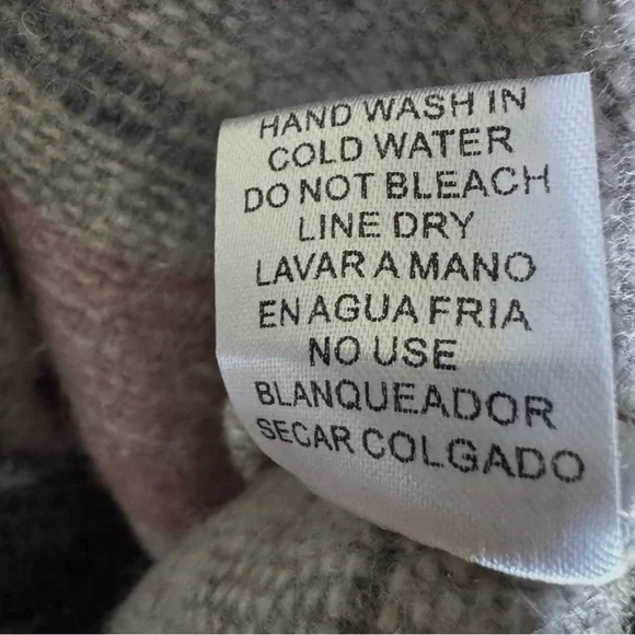 La Miel Aztec Oversized Raw Frayed Hem Jacket (S) - Picture 7 of 7